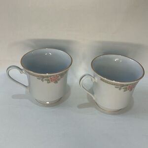 Crown Ming Fine China Jian Shiang Cup 8 Oz Each Set 2 Vintage Rose Floral Gold